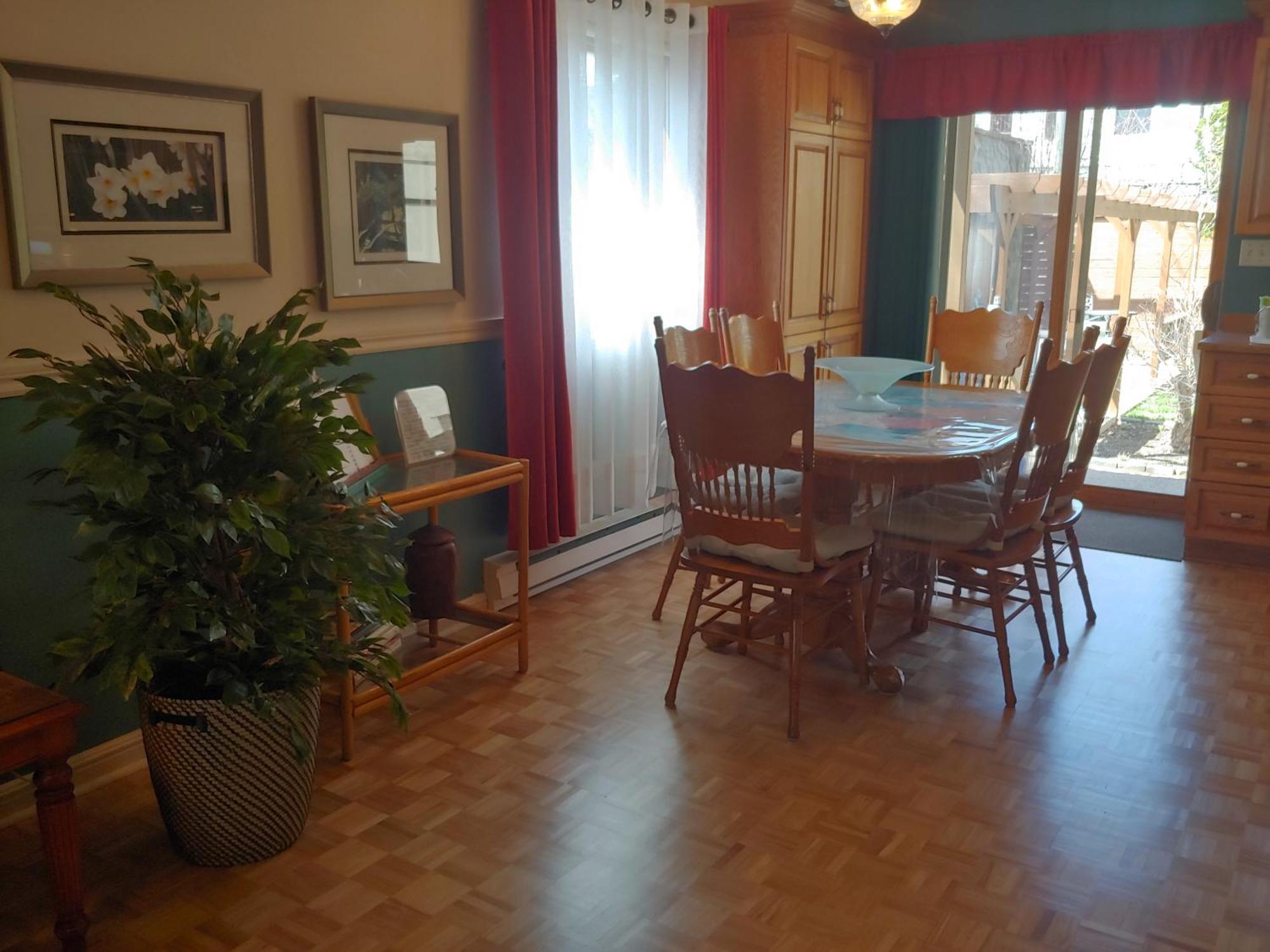 3 Bedrooms 3 Beds Near Metro -2 Parking Free Montreal Exteriér fotografie